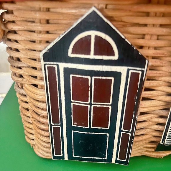 Vintage handmade one of a kind cottage house novelty wicker purse - Picture 6 of 16